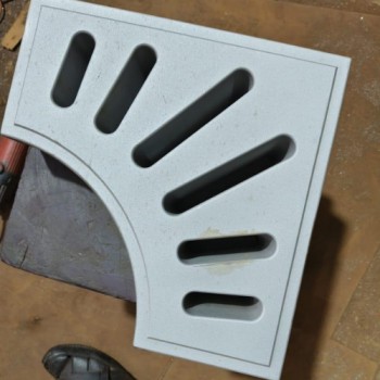 Corner Drain Cover Mould